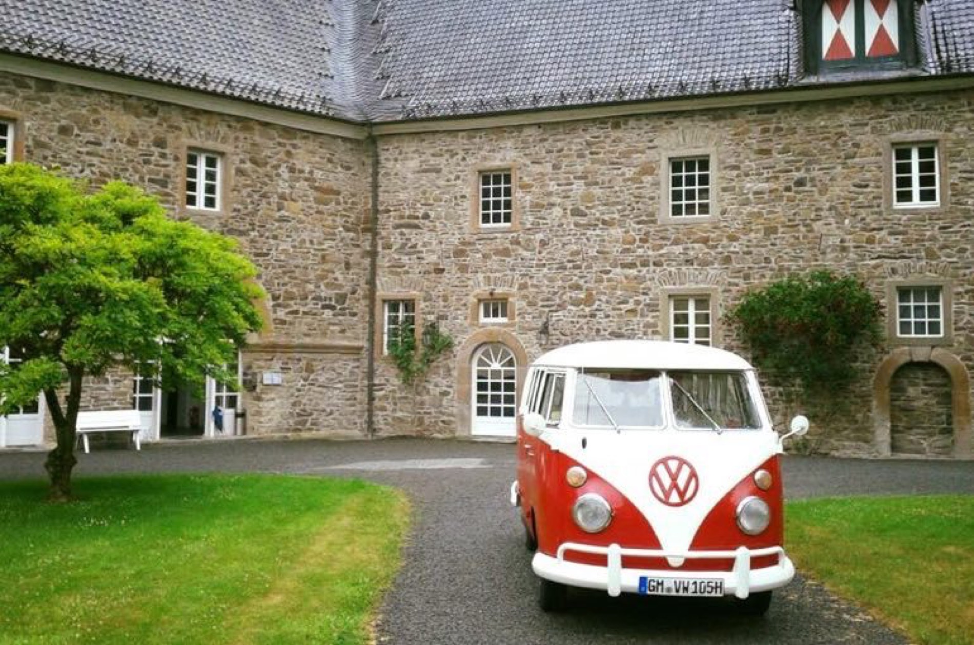 VW T1 Bulli als Deko-Element auf einem Event
