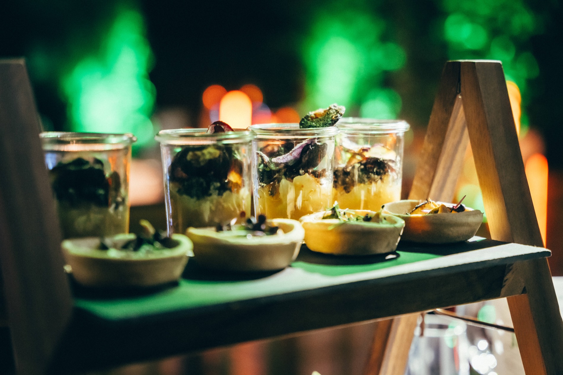STREET-KITCHEN Fingerfood-Gläser auf Etagere