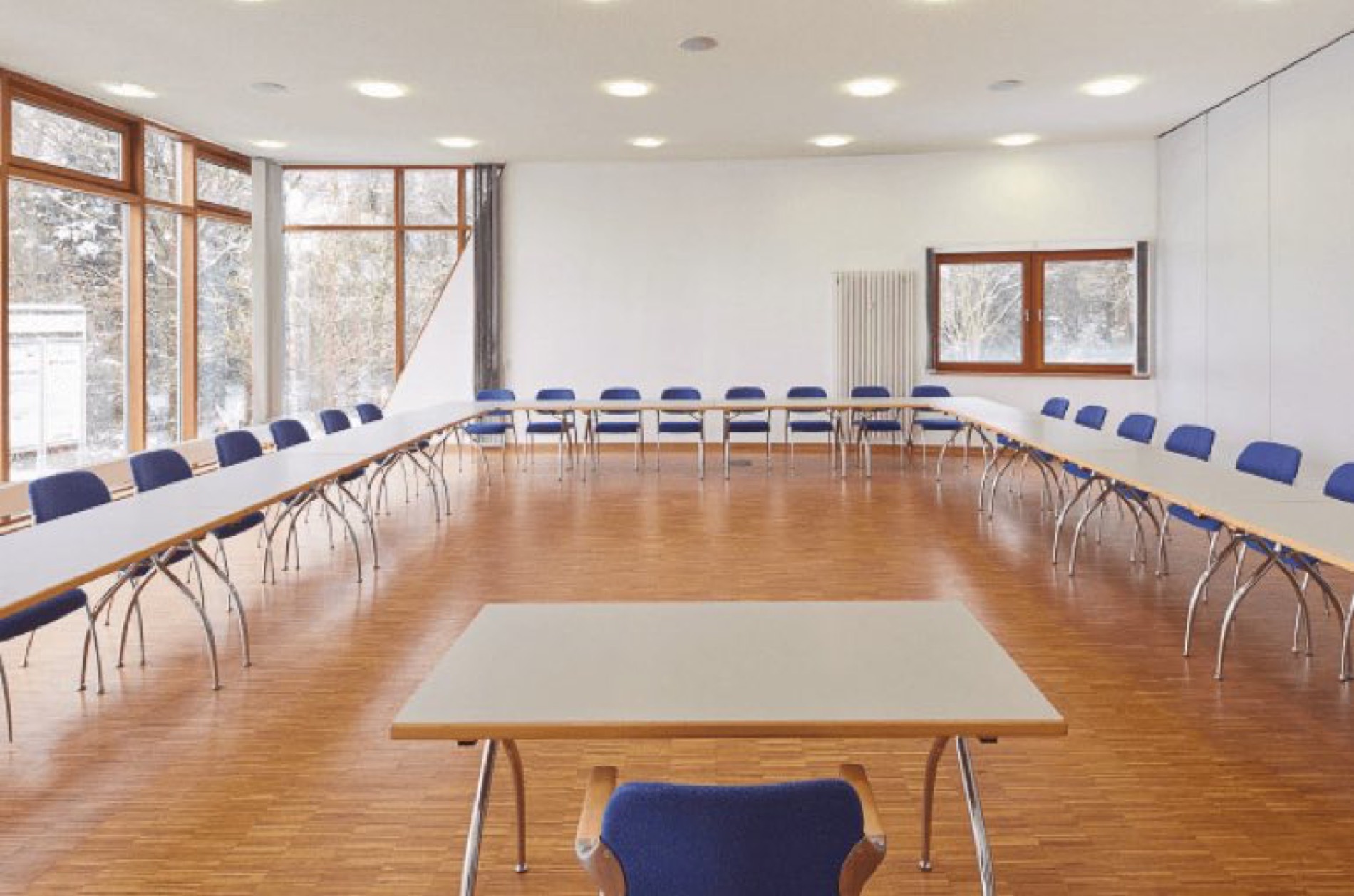 Pliestersaal – Konferenzraum mit Blockbestuhlung