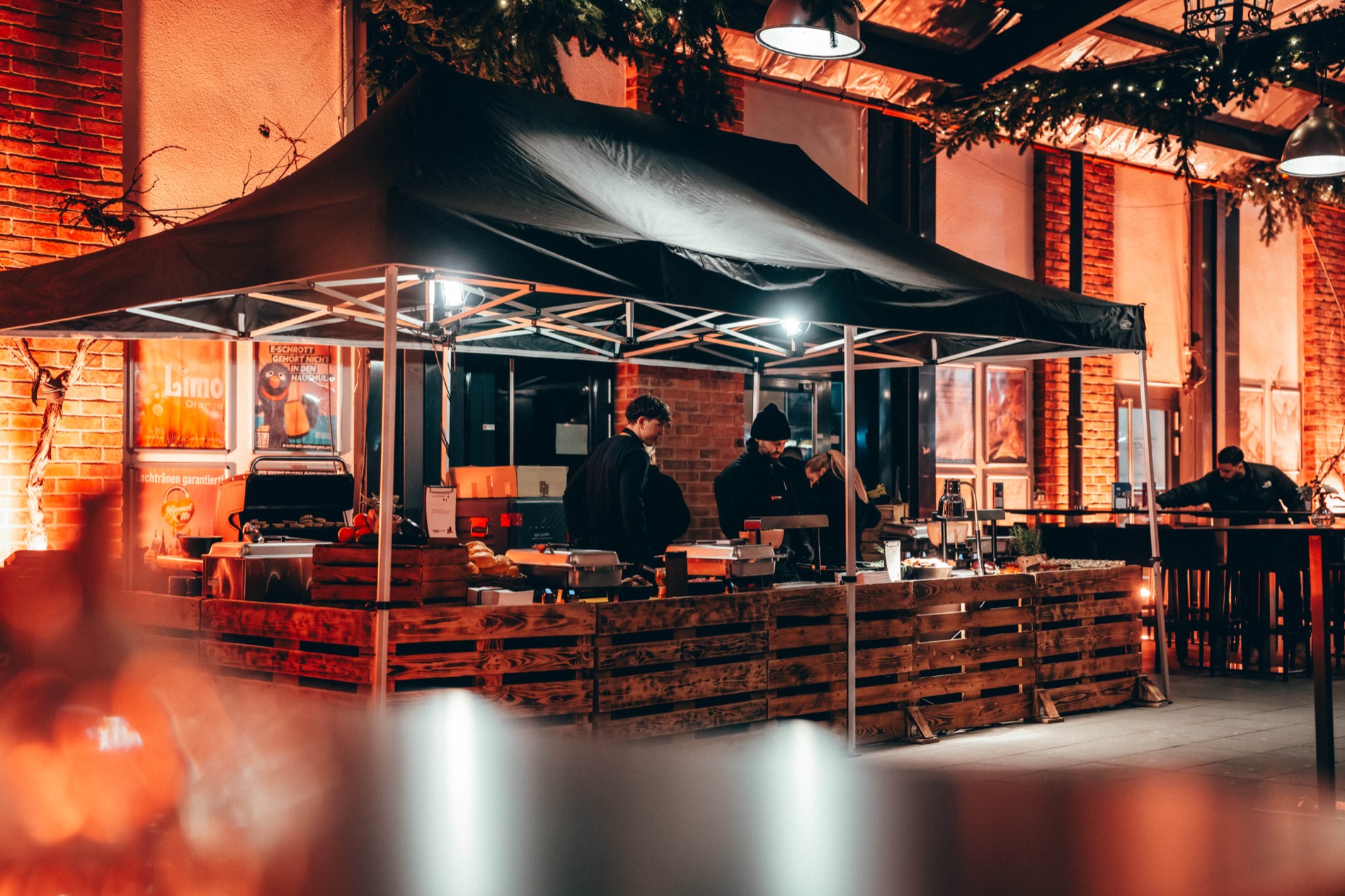 Eventproduktion und Projektmanagement Team STREET-KITCHEN