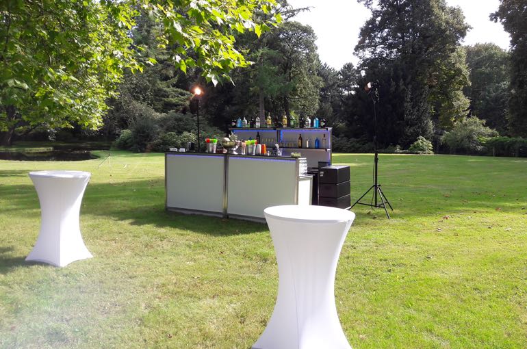 Cocktail Catering Outdoor